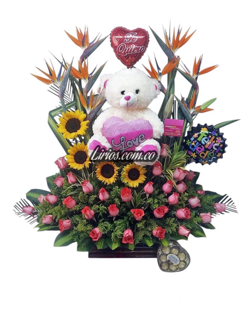 Arreglo floral con peluche en cali