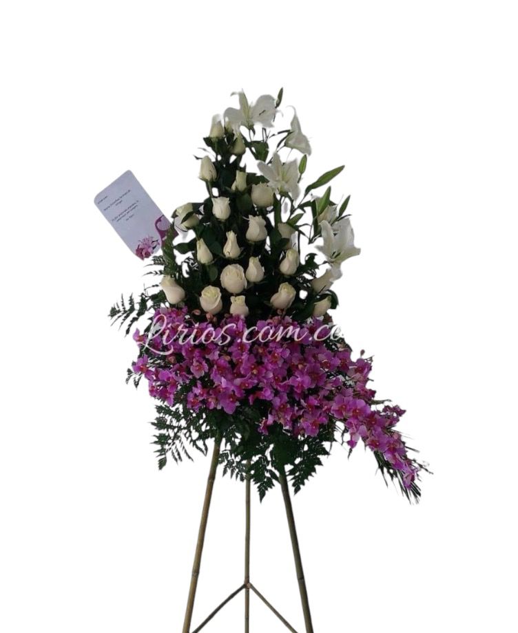 Corona Fúnebre Amor Eterno